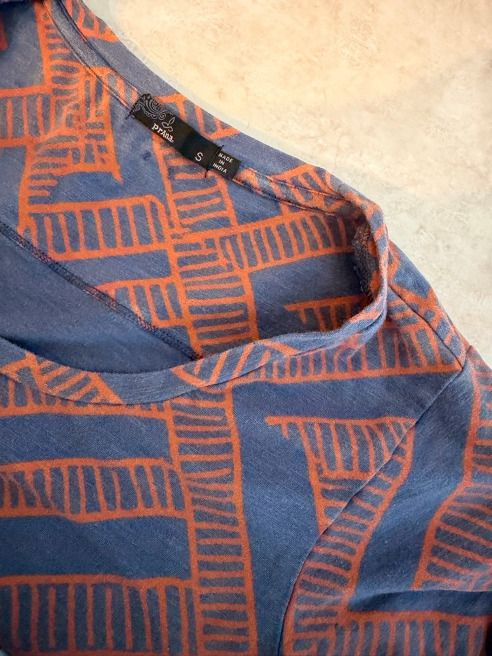 Prana Bon Vivante T-Shirt Dress Size Small Gray Orange Aztec Pattern